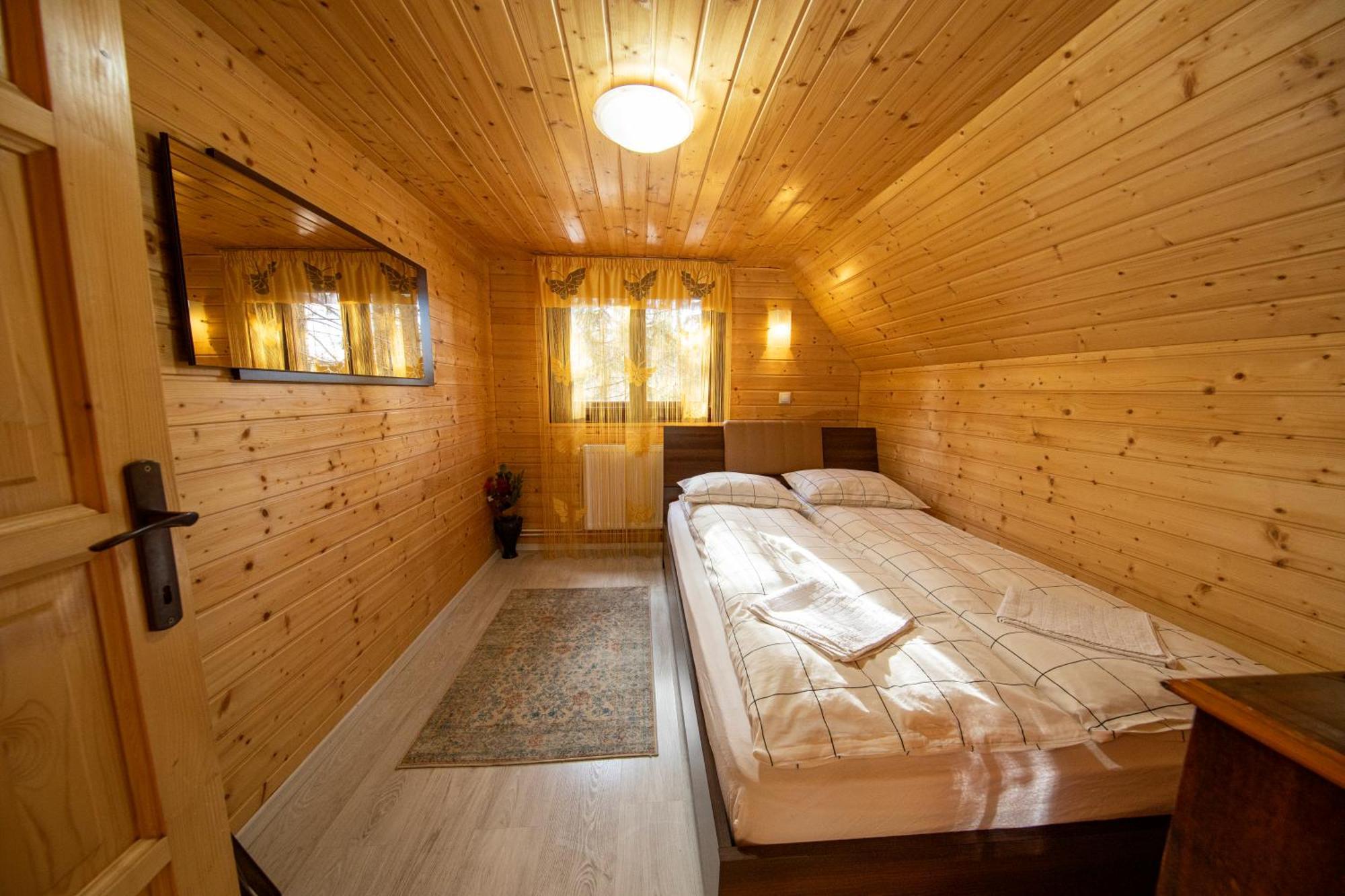 Cabana Adrienne Izvoru Mureşului Extérieur photo