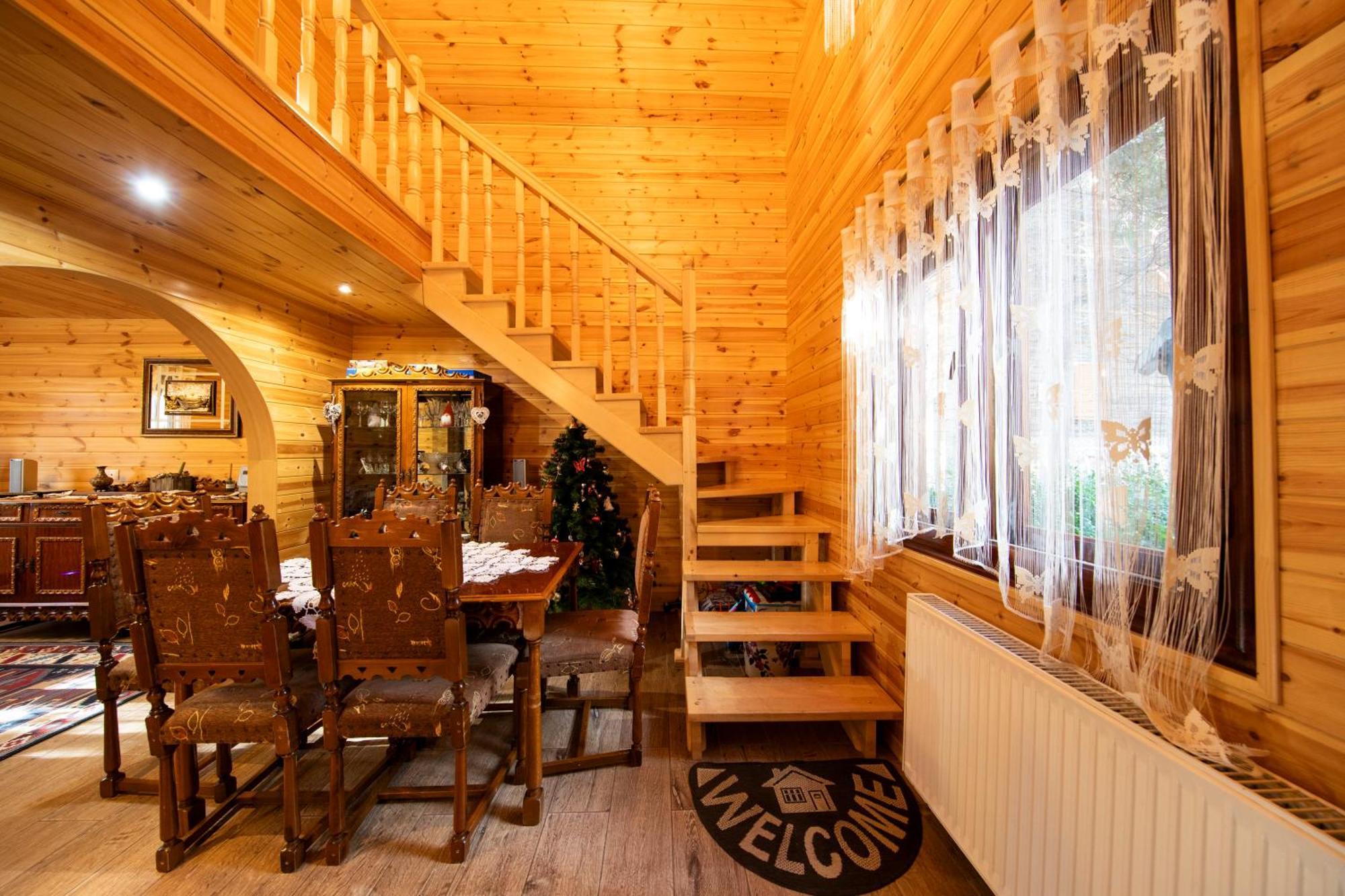 Cabana Adrienne Izvoru Mureşului Extérieur photo