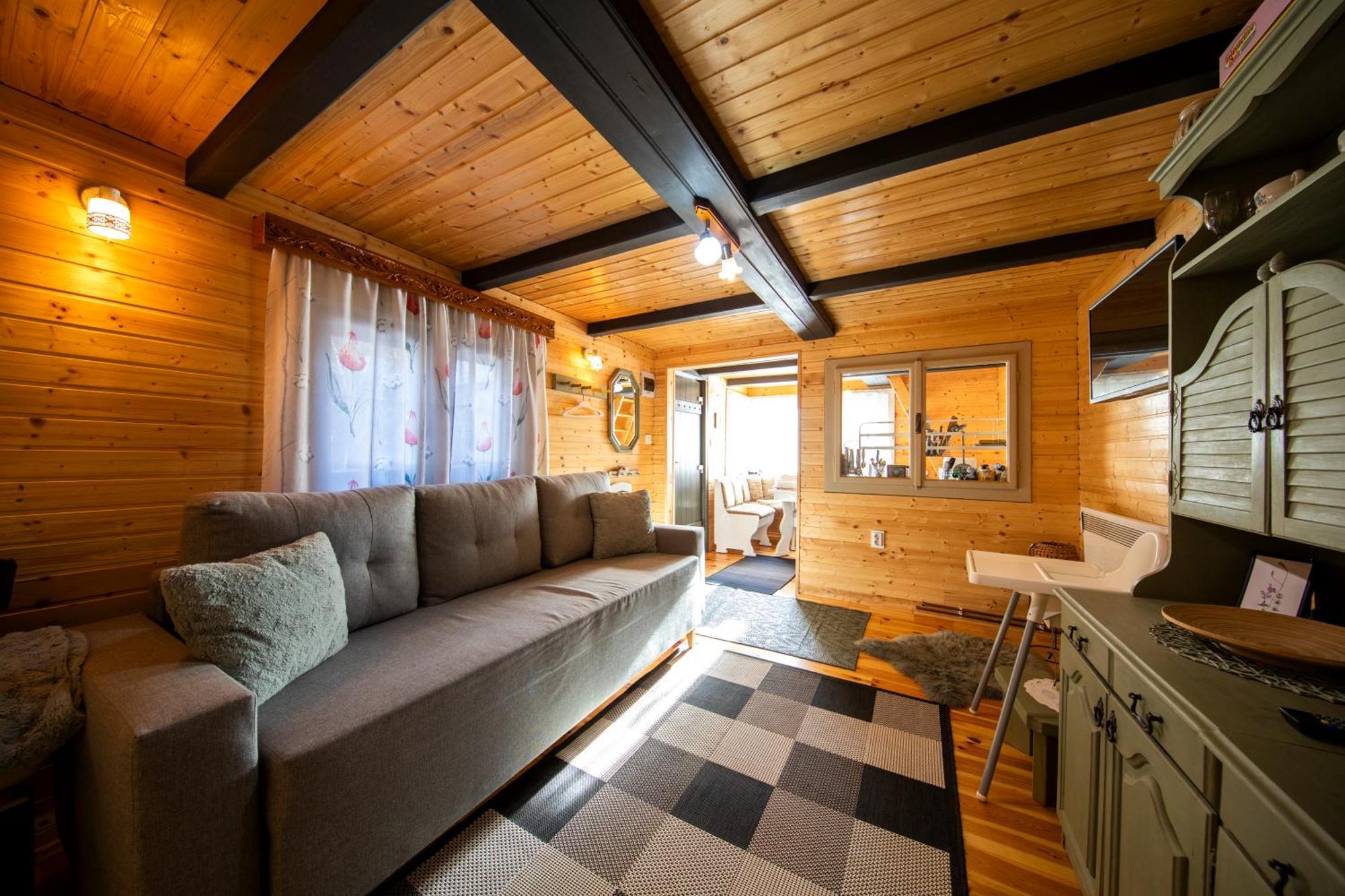 Cabana Adrienne Izvoru Mureşului Extérieur photo